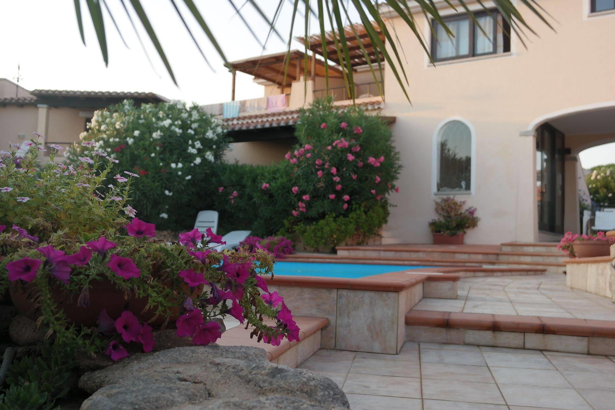 Sardinia Blu Residence Golfo Aranci Εξωτερικό φωτογραφία